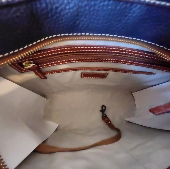 NWT Dooney And Bourke MLB Milwaukee Brewers Lexington Tote - Picture 7 of 8